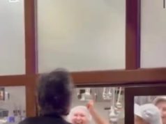 🎤 И тие од кујна знаат да се забавуваат – Дац и Александар со персоналот направија вистински шоу во Моклиште